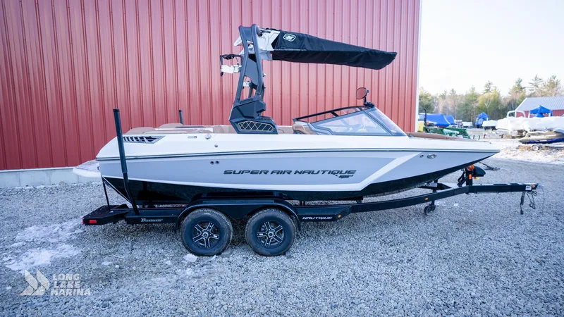 Slide: The Image of Correct Craft Super Air Nautique GS20 2022 - 2