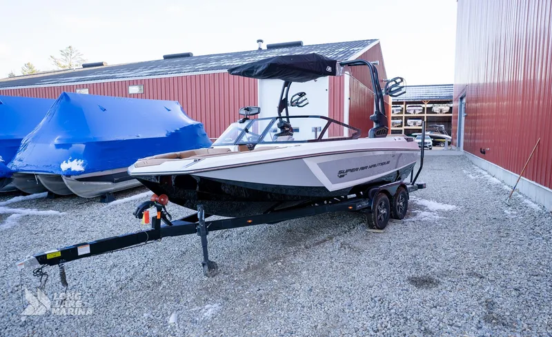 Slide: The Image of Correct Craft Super Air Nautique GS20 2022 - 4