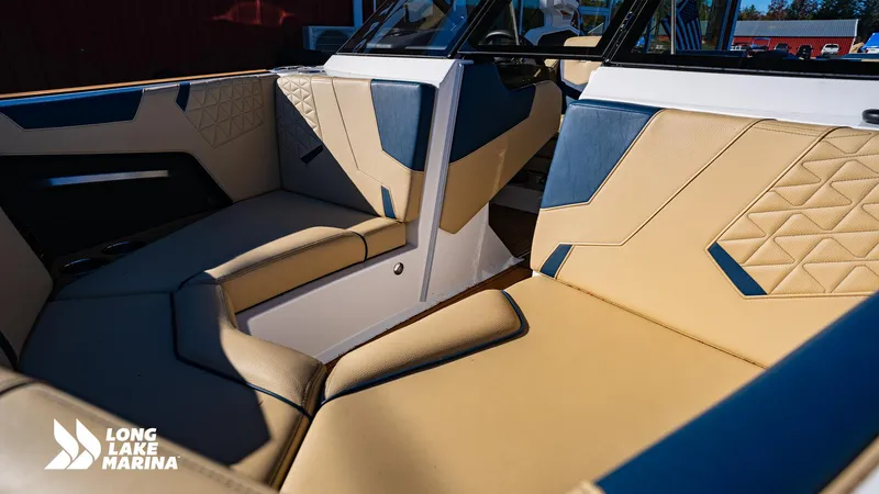 Slide: The Image of Nautique GS20 2024 - 8