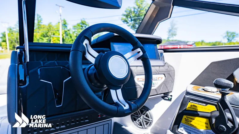 Slide: The Image of Correct Craft Super Air Nautique S23 2025 - 12