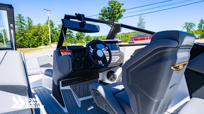 Slide: The Image of Correct Craft Super Air Nautique S23 2025 - 15