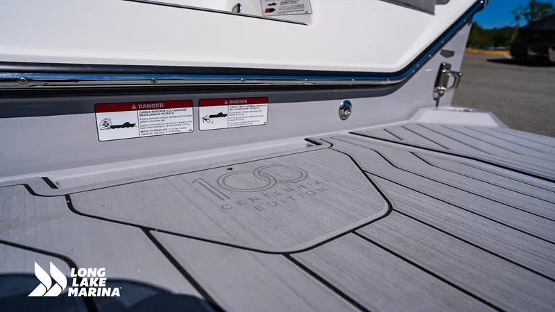 Slide: The Image of Correct Craft Super Air Nautique S23 2025 - 8