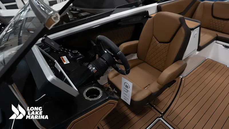 Slide: The Image of Yamaha 252S 2025 - 15