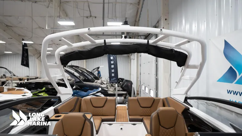 Slide: The Image of Yamaha 252S 2025 - 19