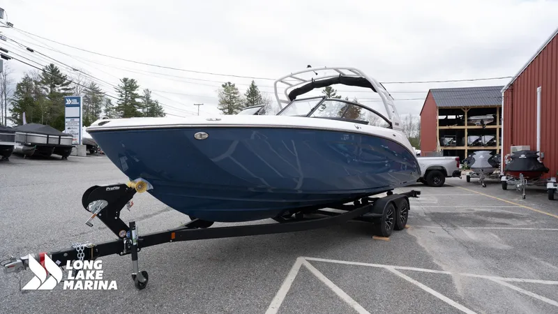 Slide: The Image of Yamaha 252S 2025 - 4