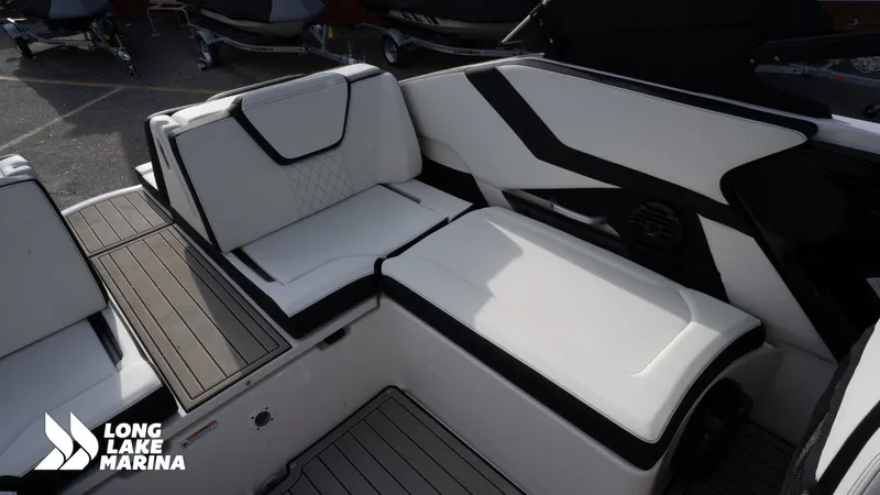 Slide: The Image of Yamaha 252SD 2025 - 14