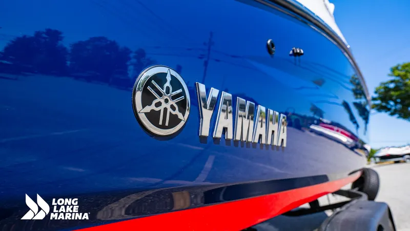 Slide: The Image of 2025 Yamaha Boats 252SD with logo, displayed at Long Lake Marina. - 7