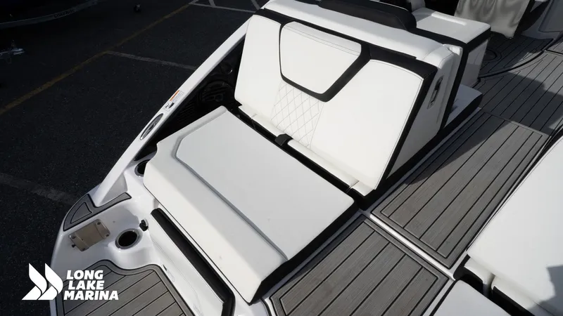 Slide: The Image of Yamaha 252SD 2025 - 10