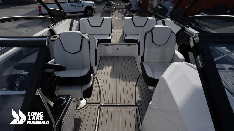 Slide: The Image of Yamaha 252SD 2025 - 12