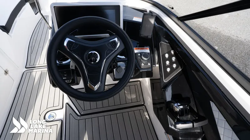 Slide: The Image of Yamaha 252SD 2025 - 17