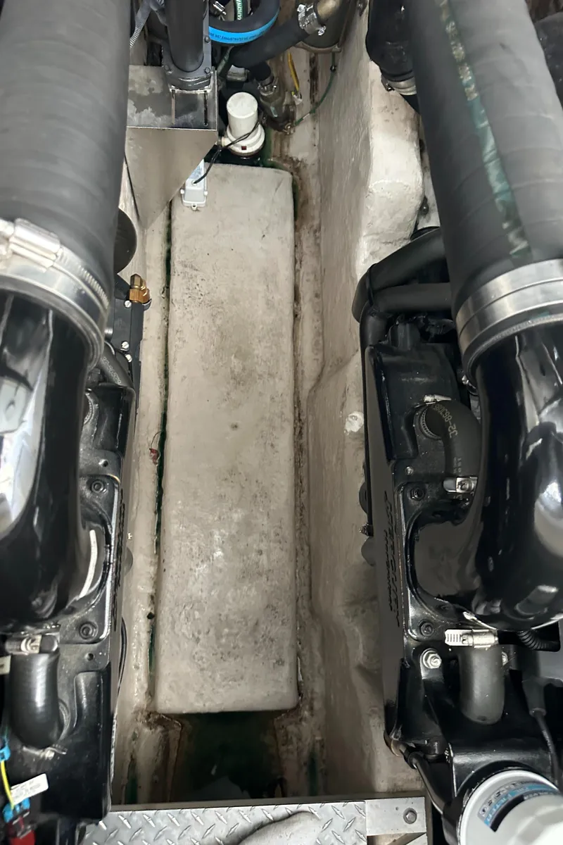 Slide: The Image of Sea Ray 360 Sundancer 2006 - 52