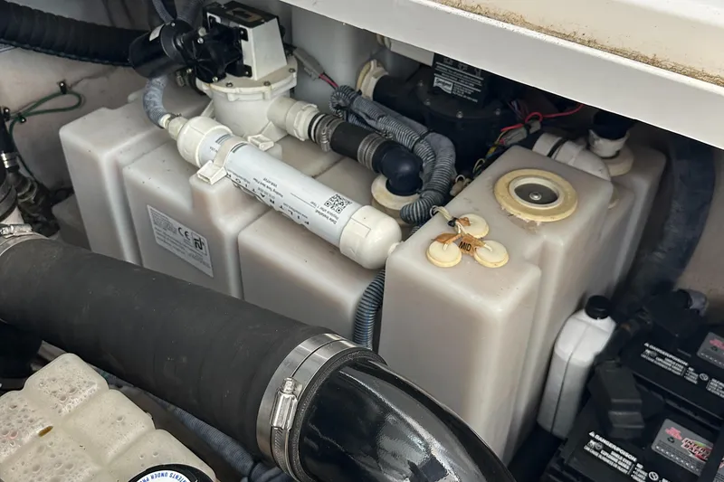 Slide: The Image of Sea Ray 360 Sundancer 2006 - 55