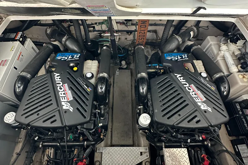 Slide: The Image of Sea Ray 360 Sundancer 2006 - 61