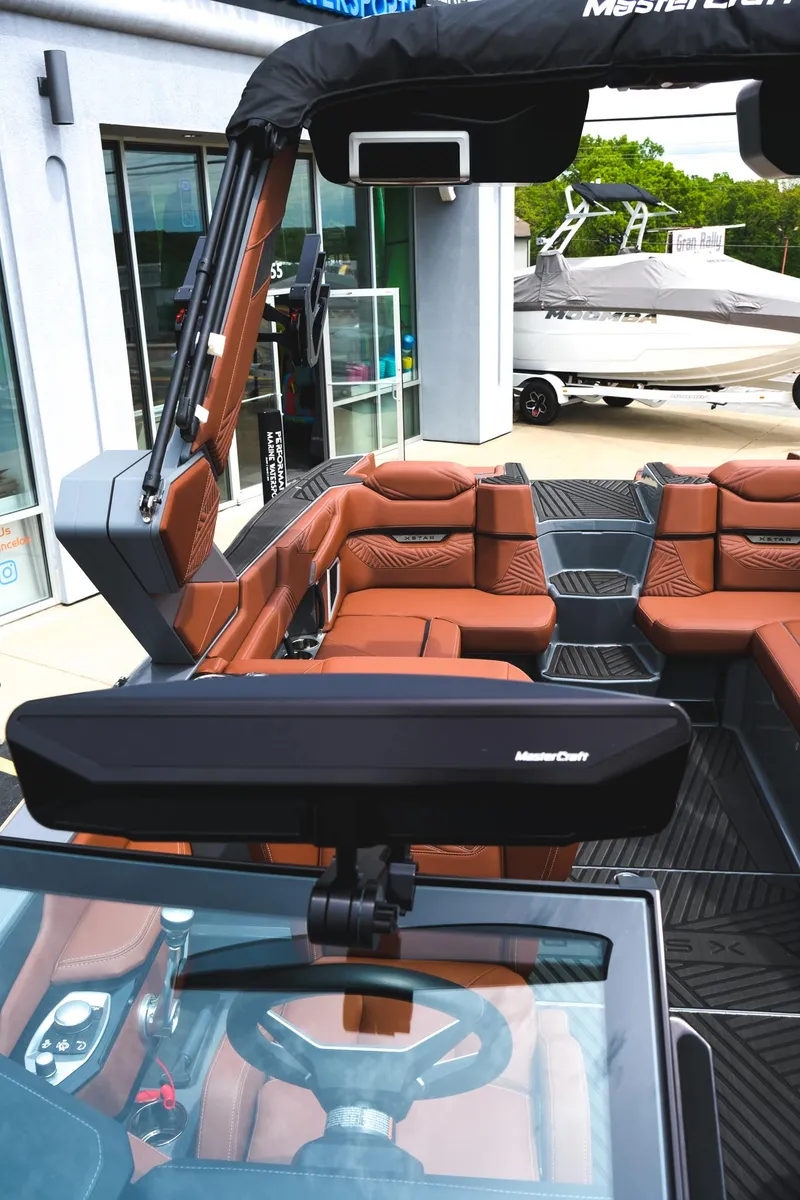 Slide: The Image of MasterCraft XStar 25 2025 - 52