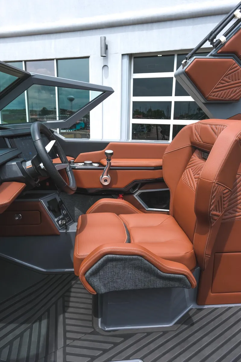 Slide: The Image of MasterCraft XStar 25 2025 - 61