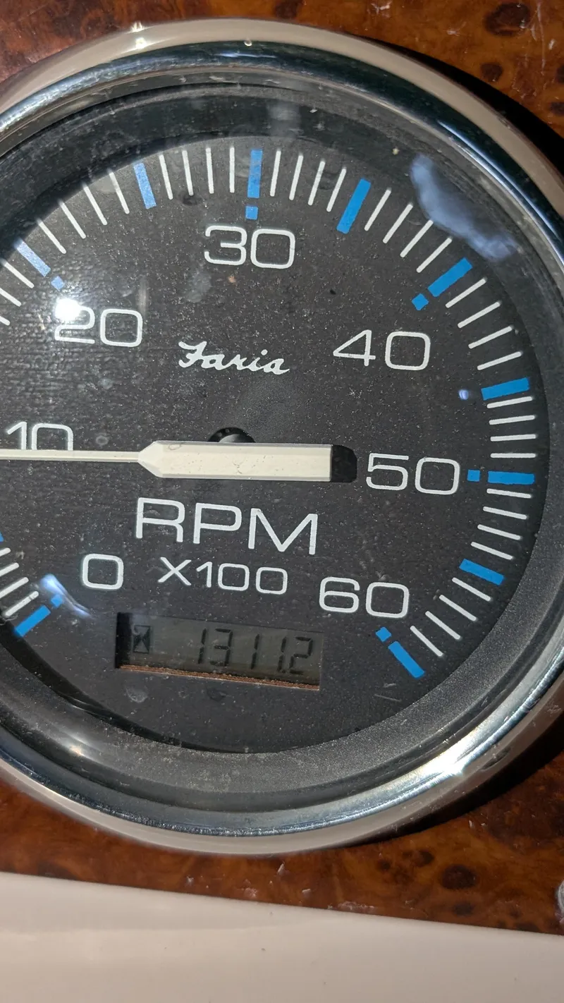 Slide: The Image of Close-up of a Faria RPM gauge on a 2000 Regal 2860 Commodore boat. - 39