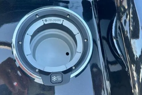 Slide: The Image of Cup holder on Viaggio Diamante S 2025, featuring Gussi design with temperature control. - 17