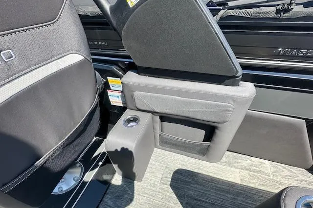 Slide: The Image of Interior of 2025 Viaggio Diamante S, featuring sleek seat design and cup holder. - 31