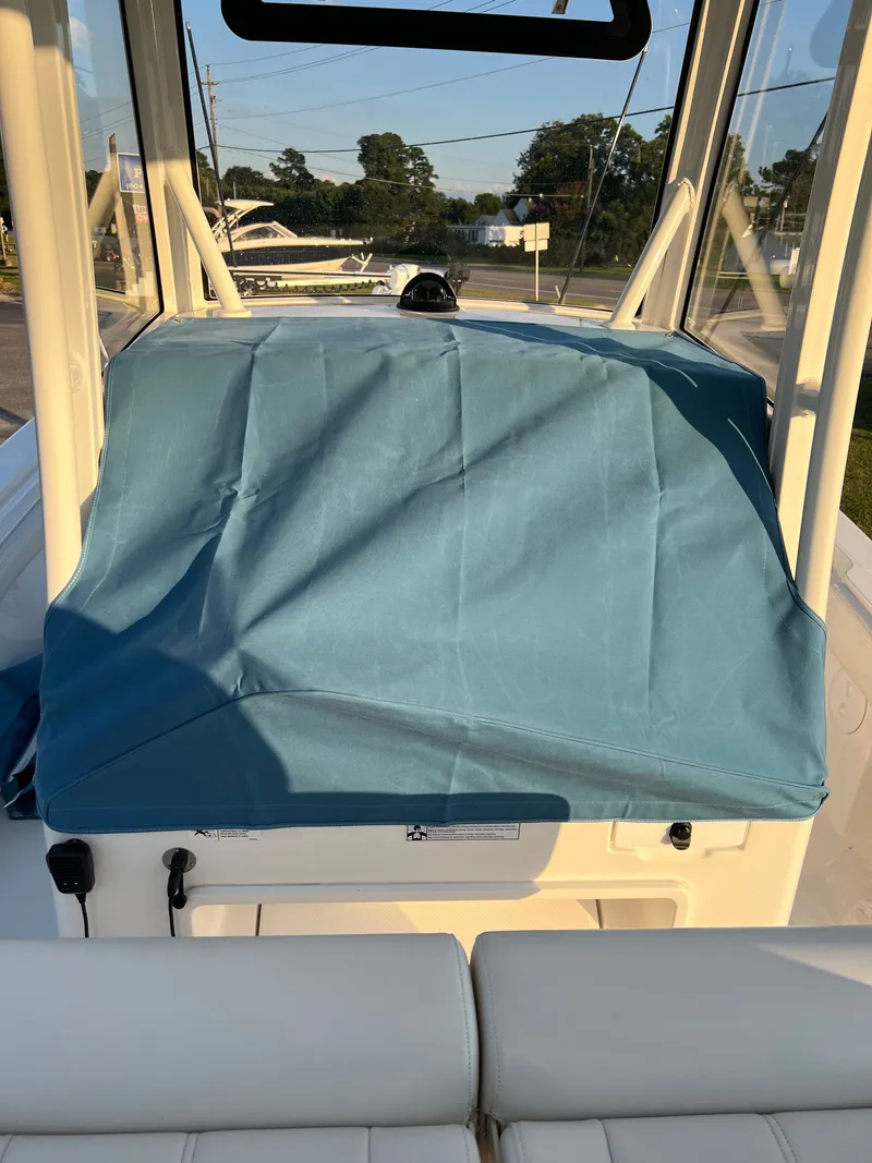 Slide: The Image of Regulator Marine 26XO 2024 - 43