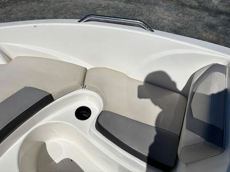 Slide: The Image of Larson LX 185S I/0 2014 - 14