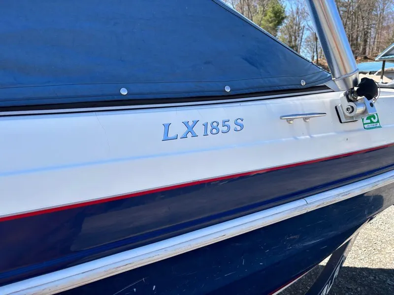 Slide: The Image of Larson LX 185S I/0 2014 - 21