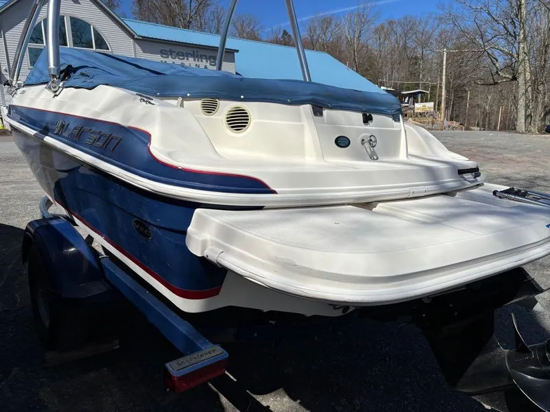 Slide: The Image of Larson LX 185S I/0 2014 - 22