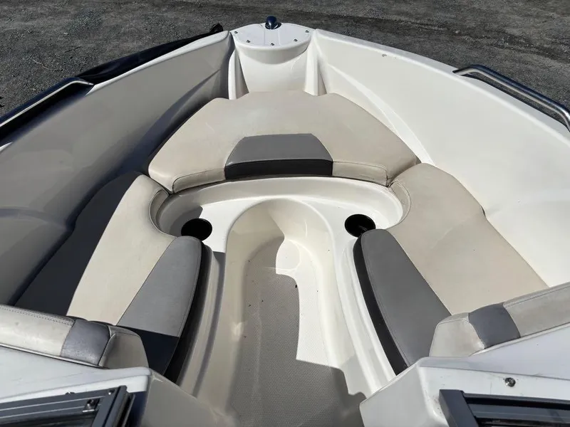 Slide: The Image of Larson LX 185S I/0 2014 - 29