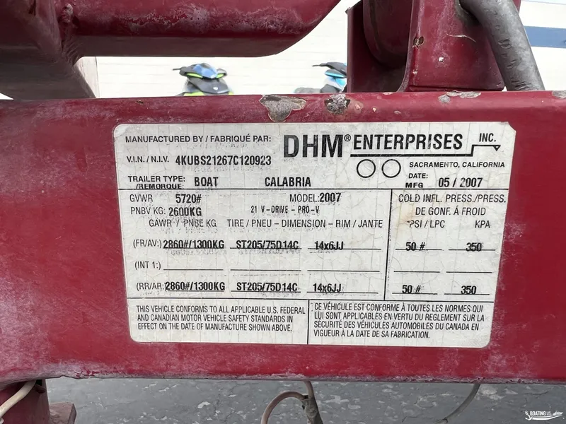 Slide: The Image of Label on a 2008 Calabria PRO V boat trailer, detailing specifications and safety standards. - 18