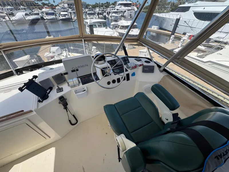 Slide: The Image of 13 2005 Sabreline 47 Flybridge Helm 3 - 10