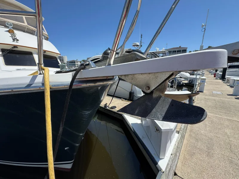 Slide: The Image of 65 2005 Sabreline 47 - 61