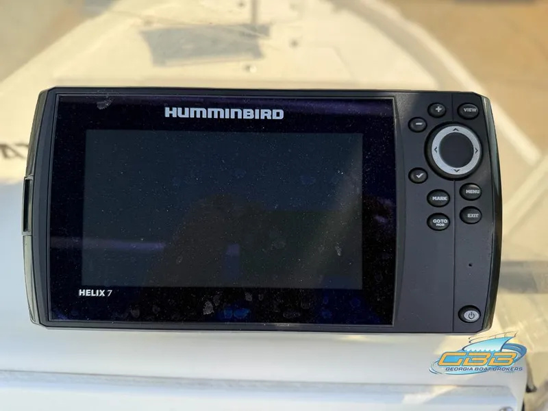 Slide: The Image of Humminbird Helix 7 fish finder on 2004 NauticStar 1900 Nautic Bay boat. - 12