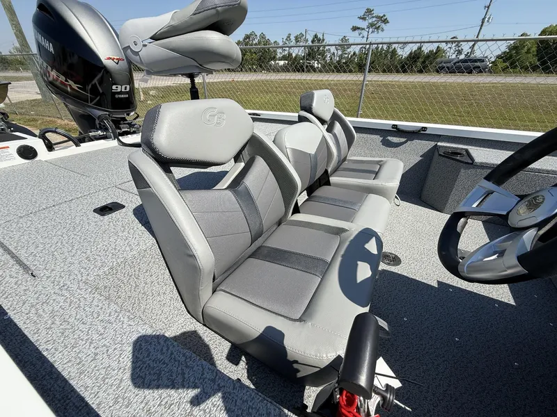 Slide: The Image of G3 Sportsman 1710 PFX 2025 - 6