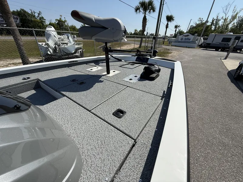 Slide: The Image of G3 Sportsman 1710 PFX 2025 - 8