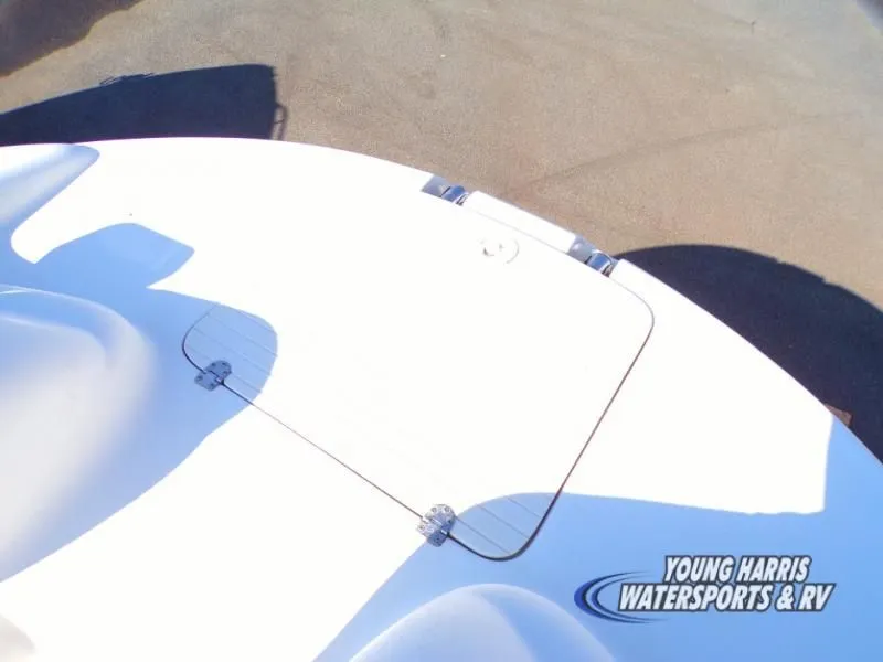 Slide: The Image of Chaparral 233 2002 - 27