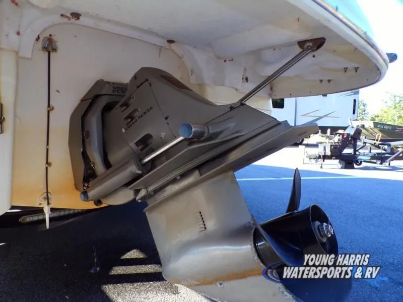 Slide: The Image of Chaparral 233 2002 - 4