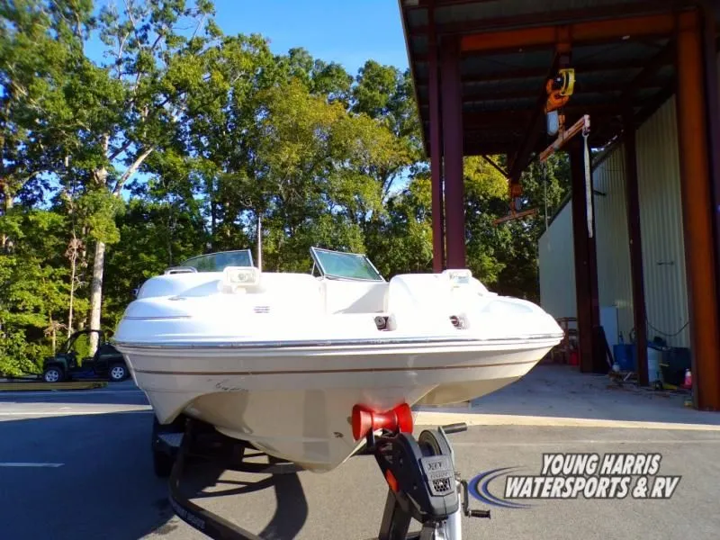 Slide: The Image of Chaparral 233 2002 - 8