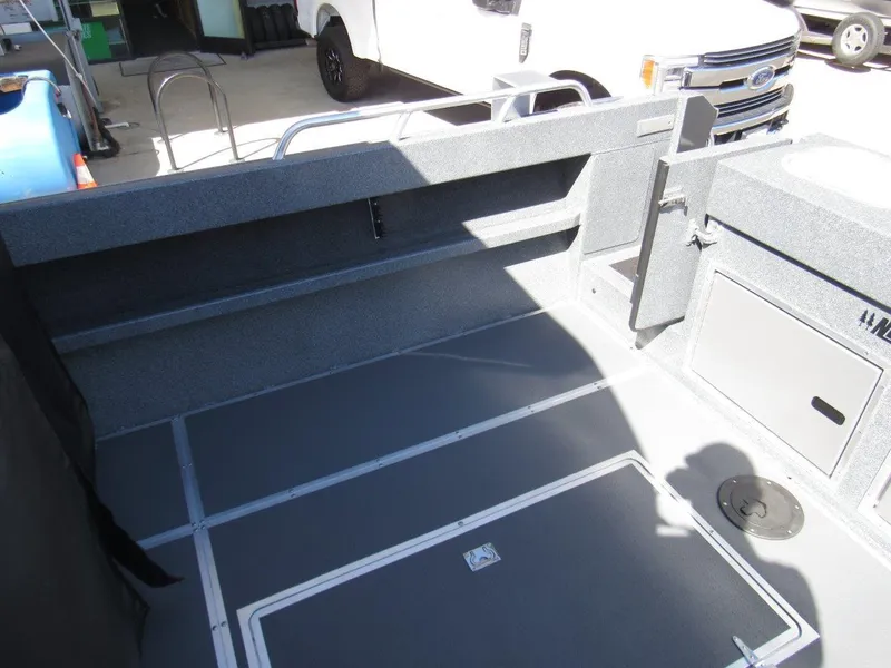 Slide: The Image of North River 22' Seahawk 2026 - 10