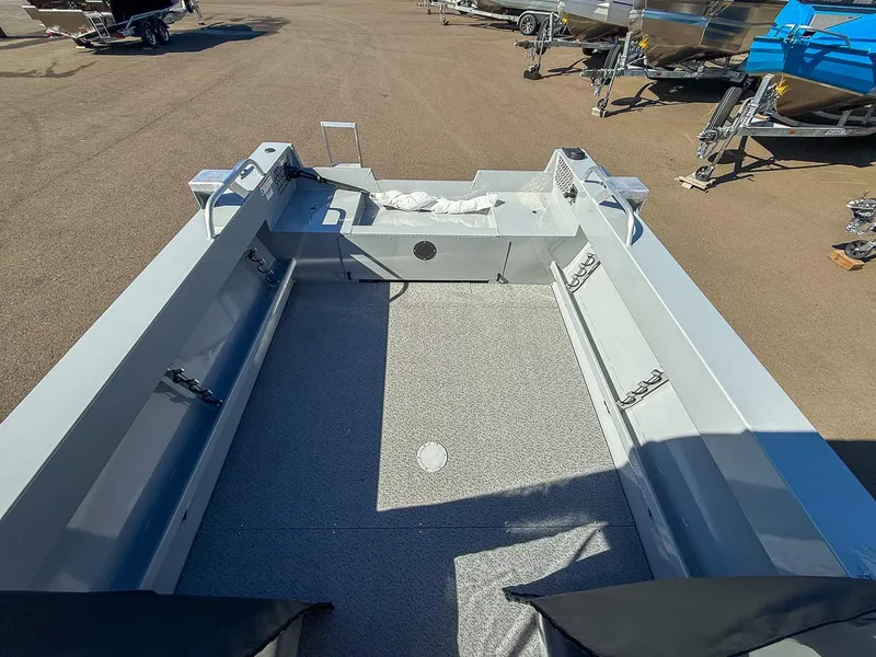 Slide: The Image of Hewescraft 200 Sportsman 2026 - 15