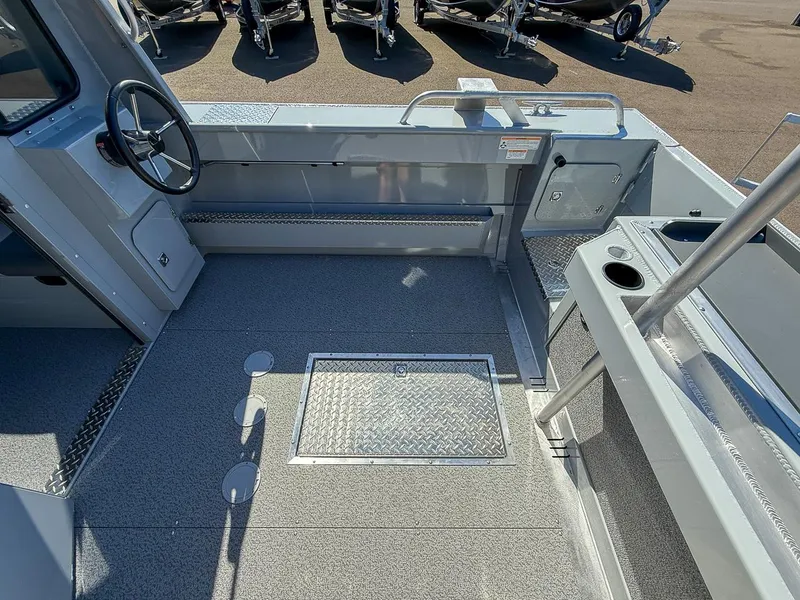 Slide: The Image of Hewescraft 210 Sea Runner Hard Top 2025 - 16