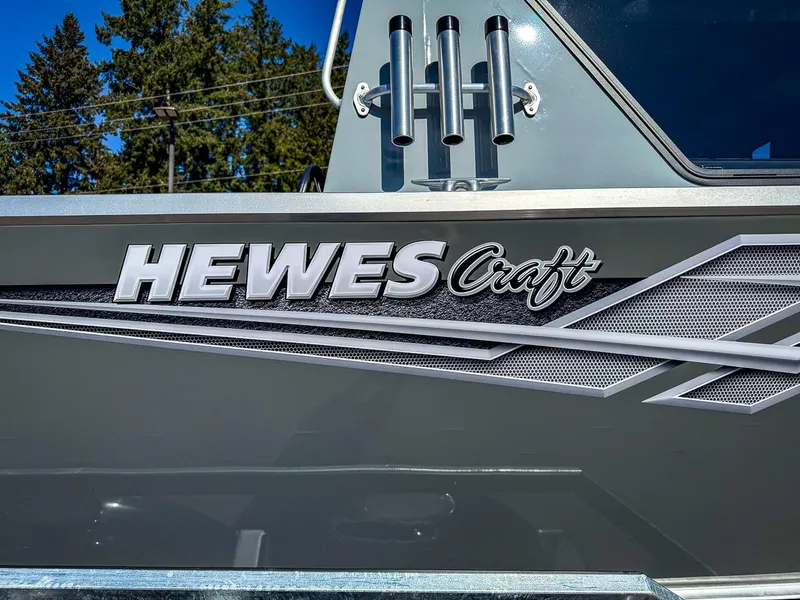 Slide: The Image of Hewescraft 210 Sea Runner Hard Top 2025 - 25