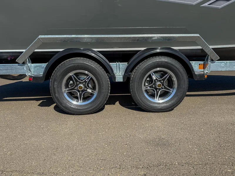 Slide: The Image of Hewescraft 210 Sea Runner Hard Top 2026 - 24