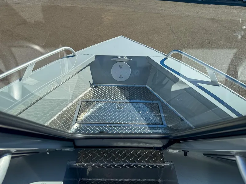 Slide: The Image of Hewescraft 210 Sea Runner Hard Top 2026 - 7