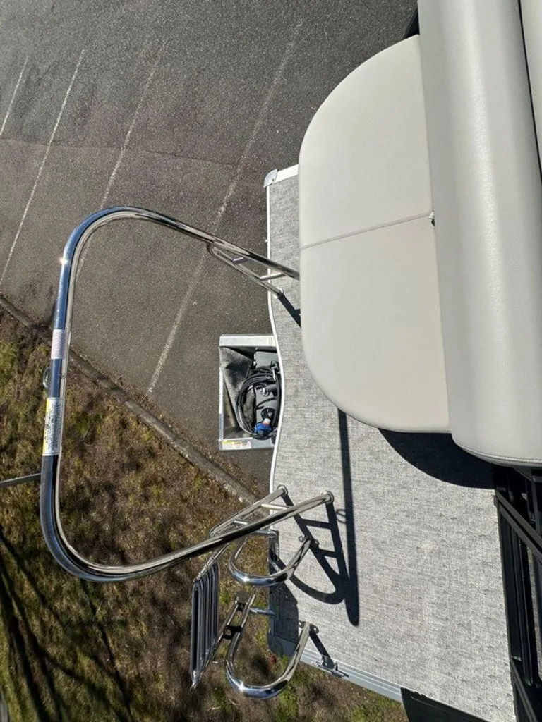 Slide: The Image of South Bay 224CR2 LE 2.75 2026 - 12