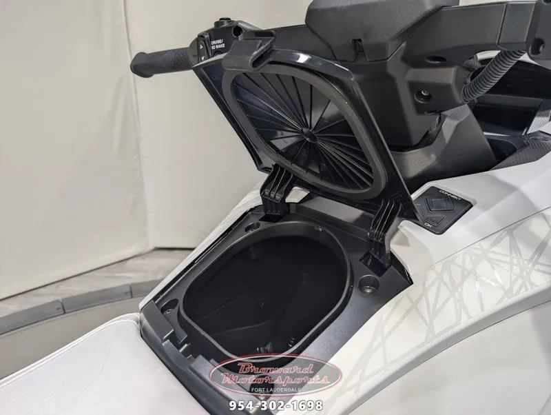 Slide: The Image of Yamaha GP SVHO™ with Audio 2025 - 12