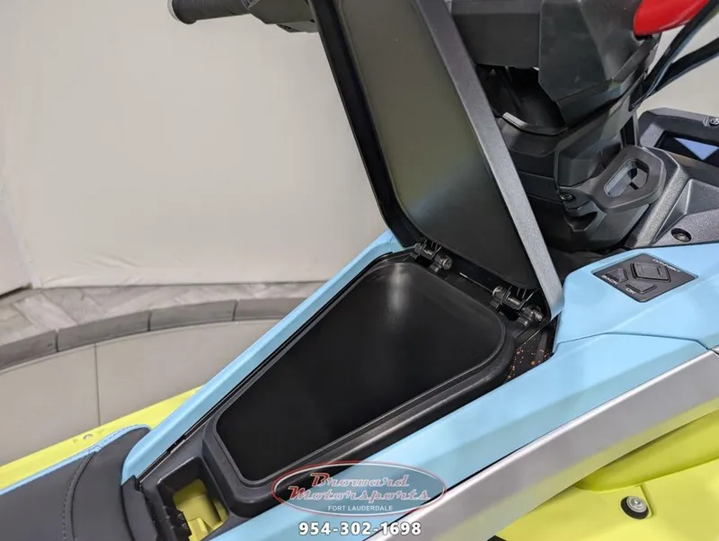 Slide: The Image of Yamaha Jetblaster PRO 2-Up 2025 - 14