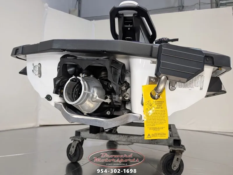 Slide: The Image of Yamaha Jetblaster LTD 2025 - 8