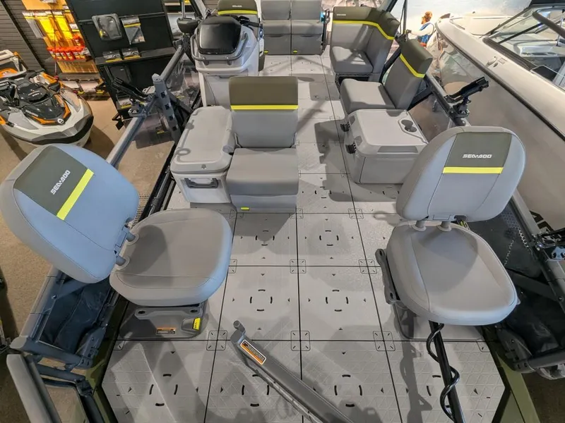 Slide: The Image of Sea-Doo Switch Fish 21 2025 - 14