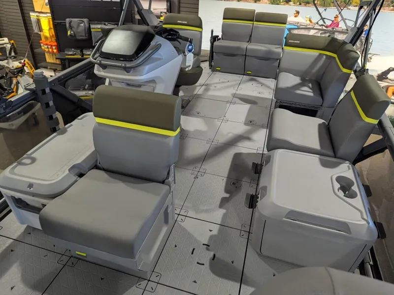 Slide: The Image of Sea-Doo Switch Fish 21 2025 - 16