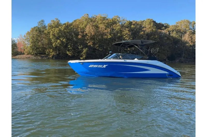 The Image of Yamaha 255XD 2025 - 1