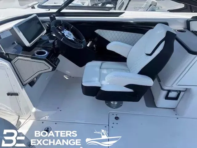 Slide: The Image of Yamaha 252SE 2025 - 5